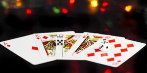 Kỹ năng quan sát và phân tích trong cách thắng game bài nổ hũ tại Nổ Hũ